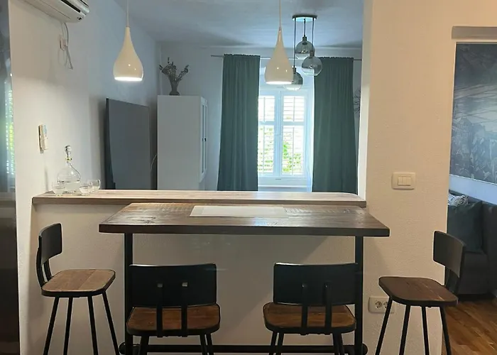 Main Street Apartman